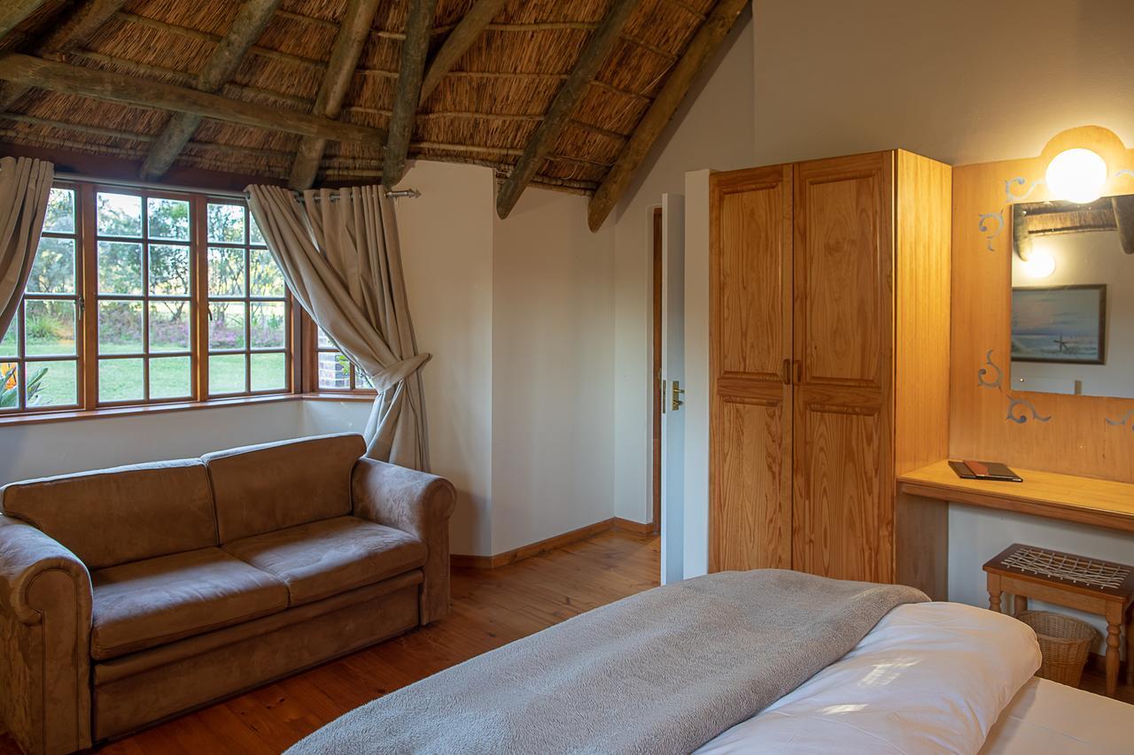 Coral Tree Cottages Harkerville Esterno foto